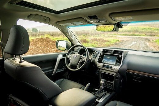 טויוטה לנד קרוזר טויוטה לנד קרוזר